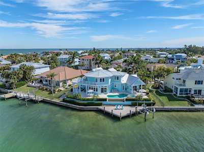 Key Royale Homes for Sale on Anna Maria Island | Key Royale Real Estate