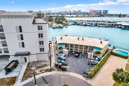 205 Dolphin POINT #3 Clearwater,  FL 33767