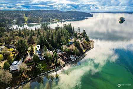 Raft Island Waterfront Homes in Gig Harbor WA Local Waterfront