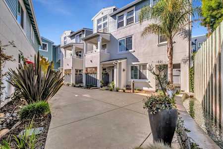 Santa Cruz County Condominiums and Townhomes for sale