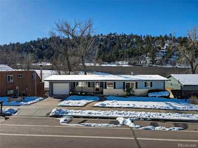 2413 Flintridge Dr Colorado Springs, CO 80918