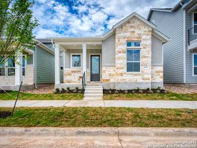 Town Creek Homes for Sale in New Braunfels TX