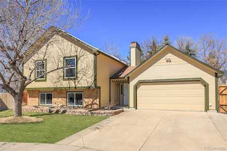 379 Fir Ln Broomfield, CO 80020