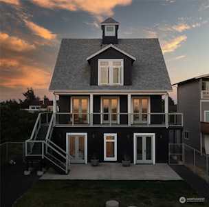 Ocean Shores Waterfront Homes (Local Waterfront Specialists)