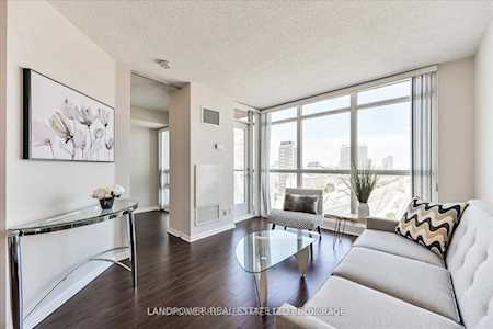 18 Yonge Condos For Sale Toronto - 18 Yonge Real Estate