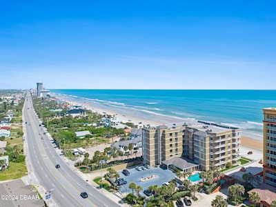 St Kitts Condos For Sale Daytona Beach Shores - St Kitts Condominiums