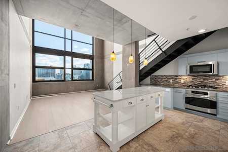 View of Highrises.com® | Homes for Sale, Apartments & Houses for Rent