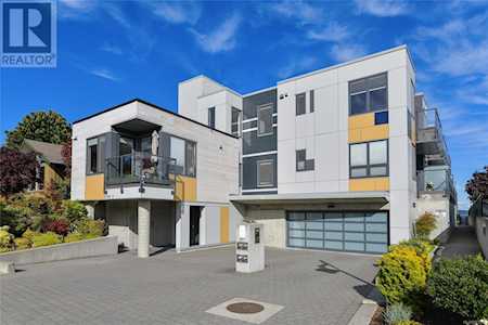 Sidney Waterfront For Sale & MLS® Listings | Loyal Homes