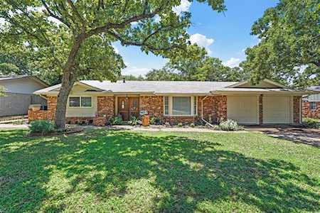 7312 Monterrey Drive Fort Worth, TX 76112
