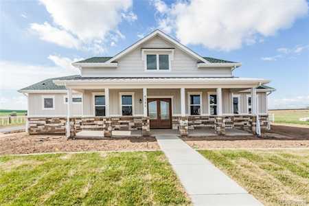 9380 Meadow Farms Dr Milliken, CO 80543