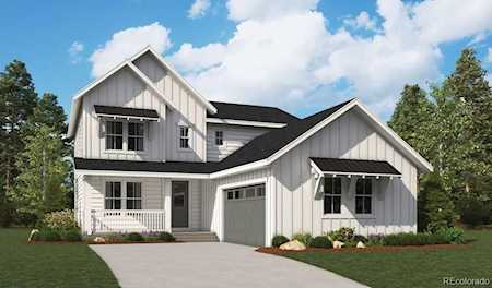 3230 Snowy Owl Ln Brighton, CO 80601