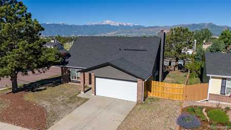8010 Essington Dr Colorado Springs, CO 80920