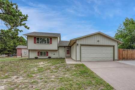 4404 Moonbeam Dr Colorado Springs, CO 80916