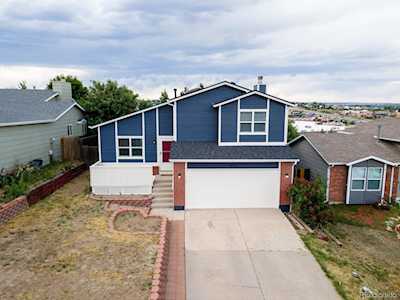 4270 Vicksburg Terrace Colorado Springs, CO 80917
