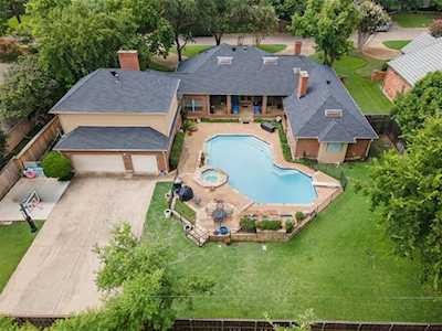 4721 Bobbitt Drive Dallas, TX 75229