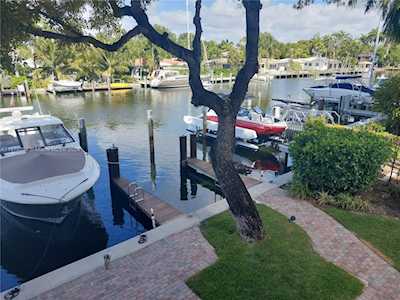 217 Hendricks Isle #202 Fort Lauderdale,  FL 33301