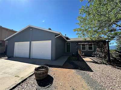 2305 Legend Dr Colorado Springs, CO 80920