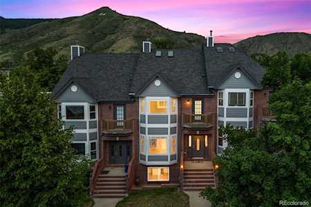 812 Cheyenne St Golden, CO 80401