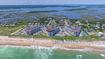 Discover St. Regis North Topsail Beach: A Traveler’s Paradise