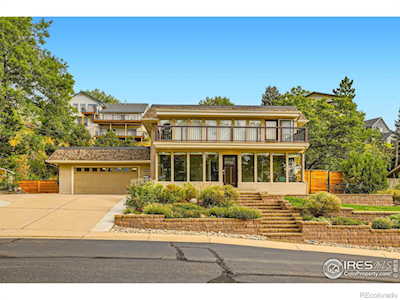 971 S Foothill Dr Lakewood, CO 80228