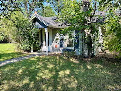 1800 Dover St Lakewood, CO 80215