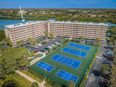 19451 Gulf Blvd #809 Indian Shores,  FL 33785