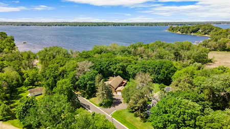 13 Echo Street Dellwood,  MN 55110