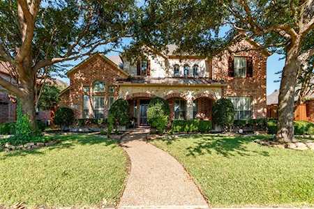 9359 CRESTRIDGE Drive Frisco, TX 75033