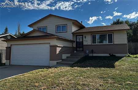 1810 Winnebago Road Colorado Springs, CO 80915