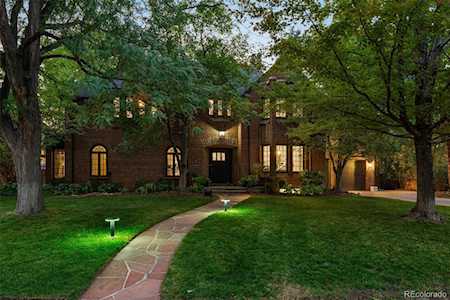 28 Crestmoor Dr Denver, CO 80220