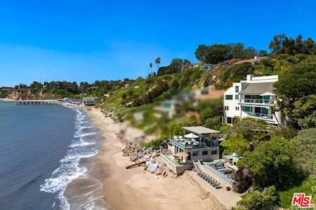 Luxury Homes for Sale in Malibu | Malibu Luxury Real Estate