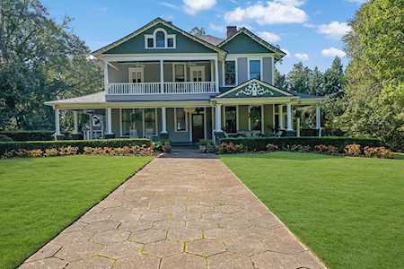 The Burnett at Grant Park Condos for Sale | 880 Confederate Ave