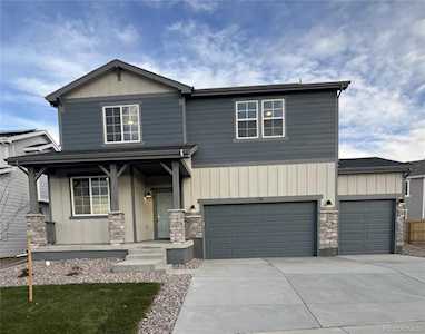 738 Sunflower Dr Brighton, CO 80601