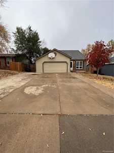 7806 Club Crest Dr Arvada, CO 80005