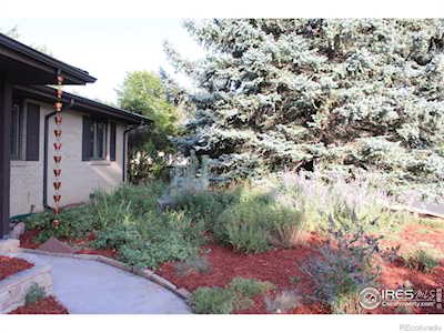 2055 Glenwood Dr Boulder, CO 80304