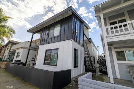 905 E Balboa Blvd #B Newport Beach,  CA 92661