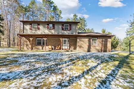 12282 Forest Meadow Dr Perry Twp, MI 48872