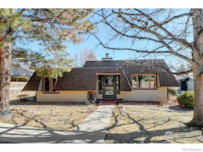 58 Curtis Ct Broomfield, CO 80020