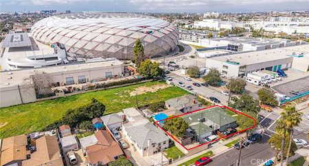 3800 W 102nd St Inglewood,  CA 90303