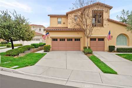 23822 Los Pinos Ct Corona,  CA 92883