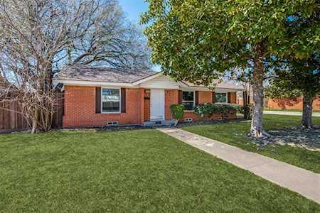 405 Easton Road Dallas, TX 75218