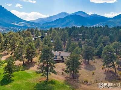 1403 Cedar Ln Estes Park, CO 80517