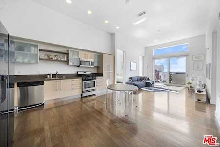 Downtown Los Angeles Luxury Penthouse Condos
