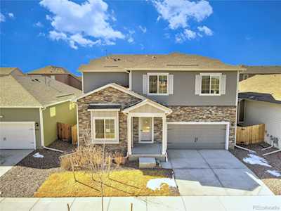 885 Hearthstone Ave Brighton, CO 80601