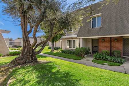 2157 W Essex Circle Anaheim,  CA 92804