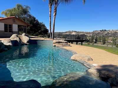 9 Reasons Valley Center San Diego Is a Great Place to Live in 2024 | 2025
