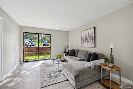 4274 S Salida Way #6 Aurora, CO 80013