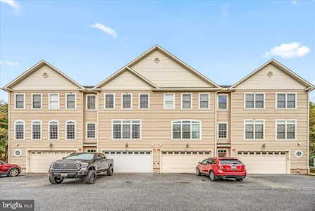 9812 Elm St #4 Ocean City, MD 21842