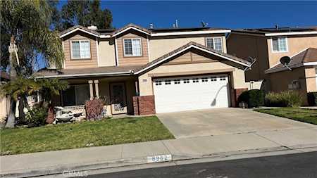 8982 Dahlia Dr Corona,  CA 92883