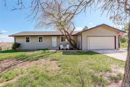 2166 Appaloosa Trl Elizabeth, CO 80107